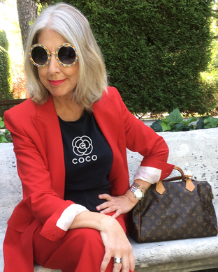 COCO CAMELLIA Black T-Shirt