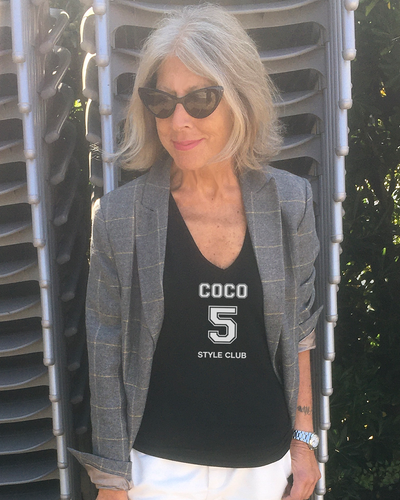 COCO 5 STYLE CLUB Black V-Neck | Discount only for subscribers until October 23th