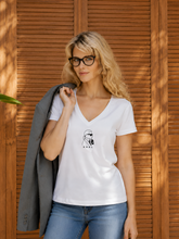 Load image into Gallery viewer, KARL LAGERFELD | THE THINKER | The White Organic V-Neck