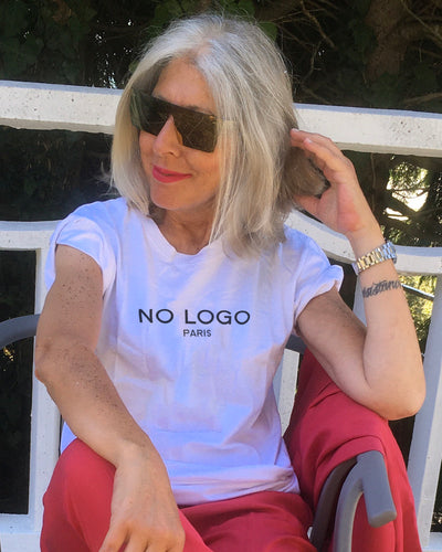 NO LOGO (QUIET LUXURY) White T-Shirt