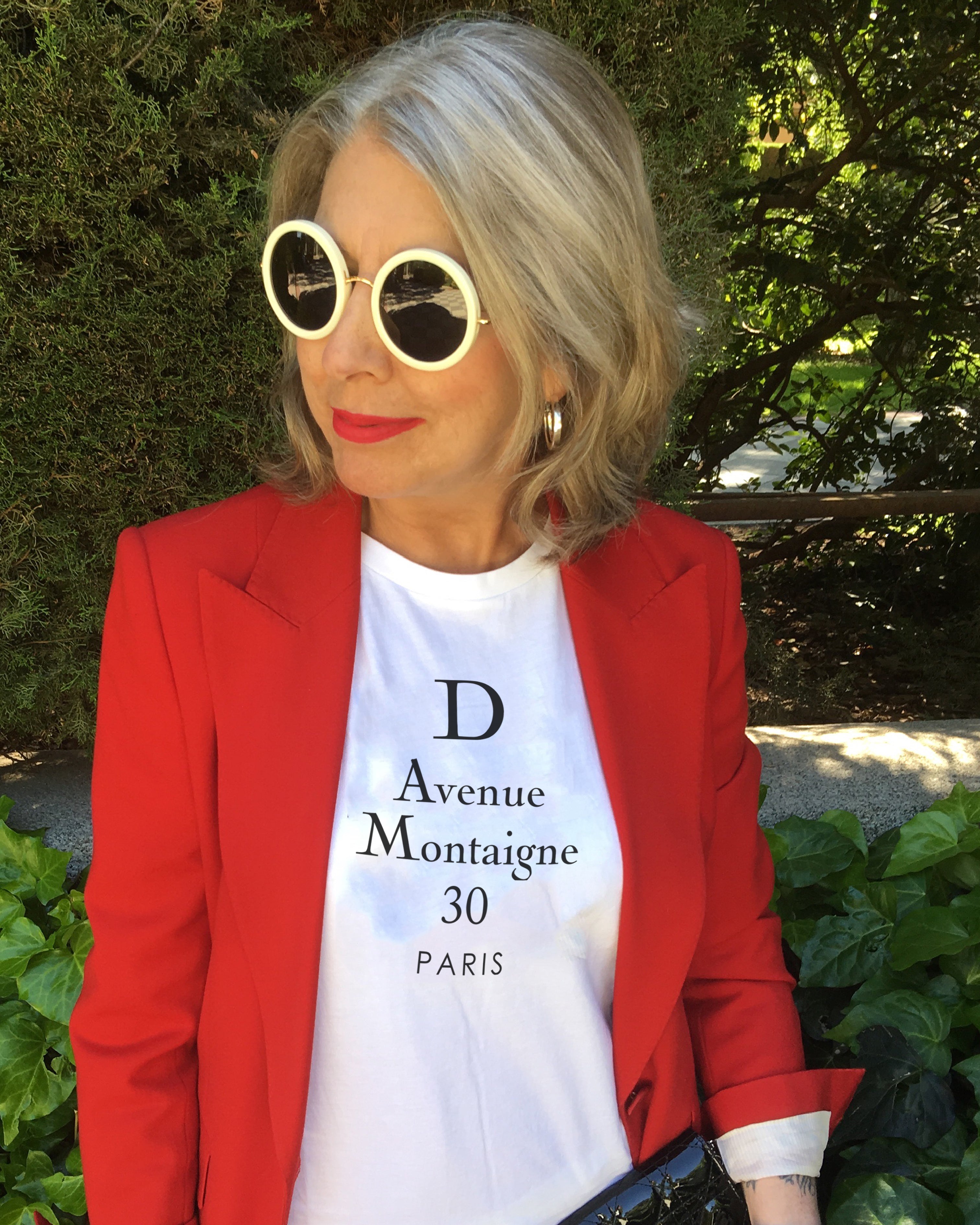 30 AVENUE MONTAIGNE White T Shirt Ironic Lux